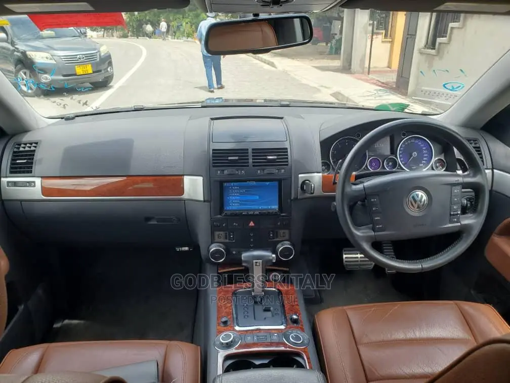 Volkswagen Touareg 2009 Black