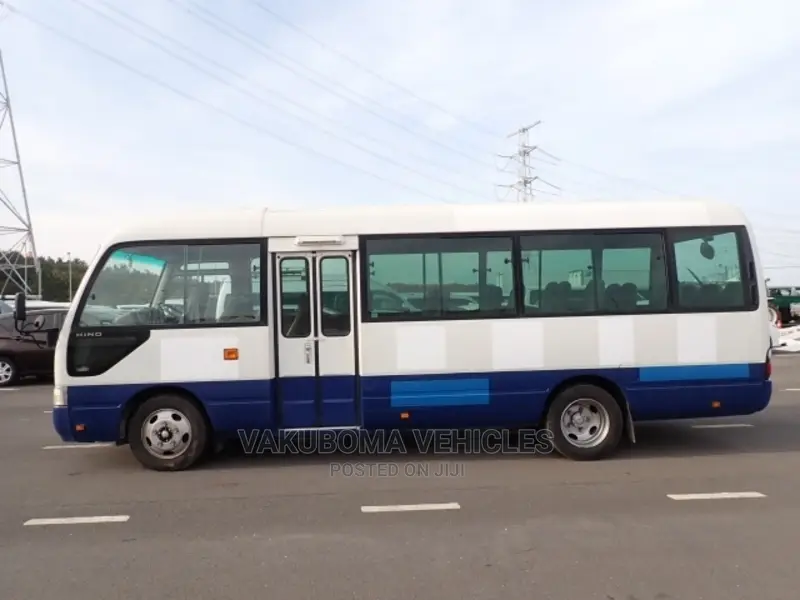 Hino Liesse II Bus,