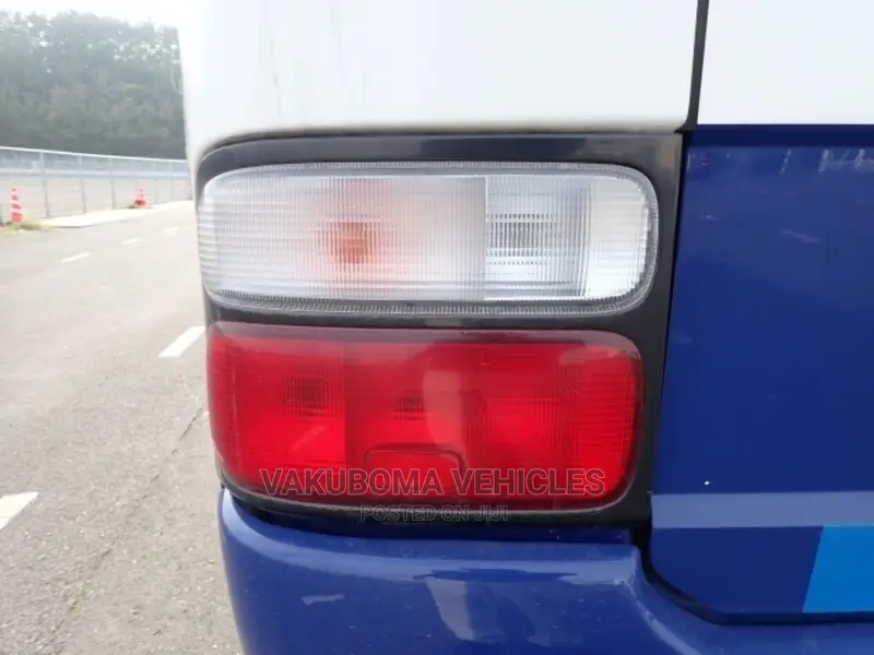 Hino Liesse II Bus,