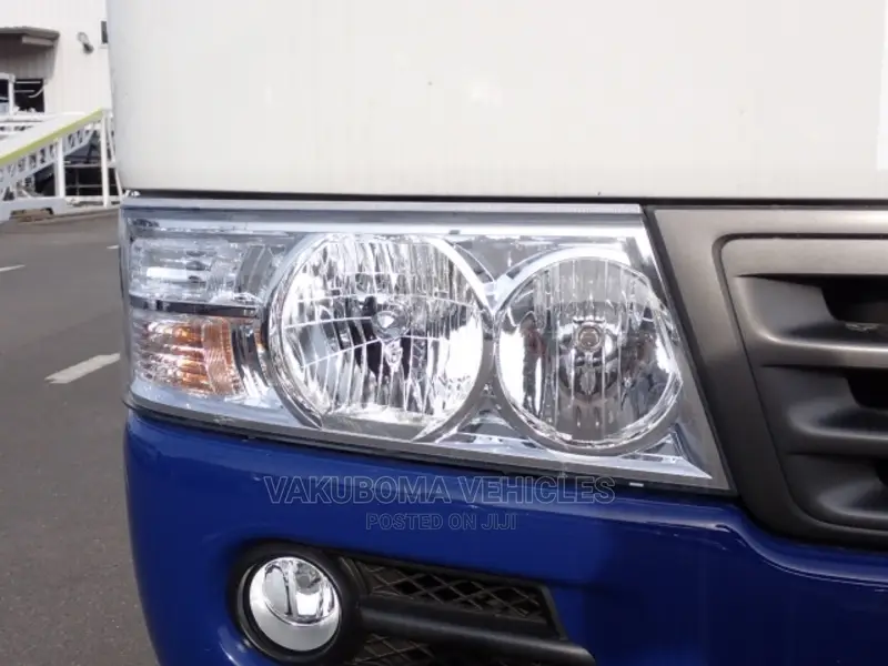 Hino Liesse II Bus,