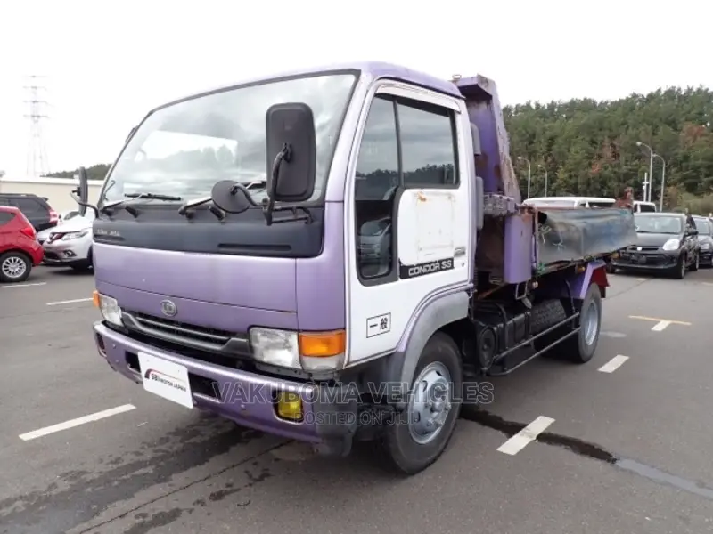 Nissan Conda Dump Truck