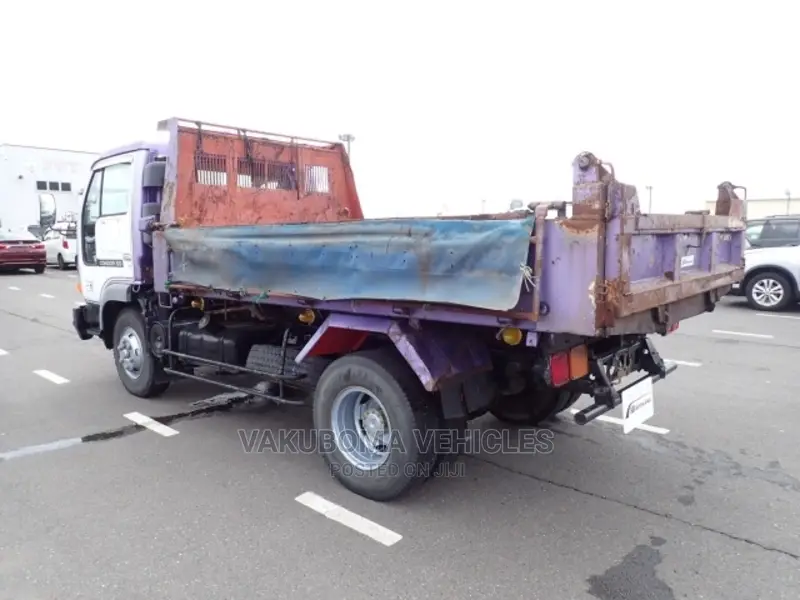 Nissan Conda Dump Truck