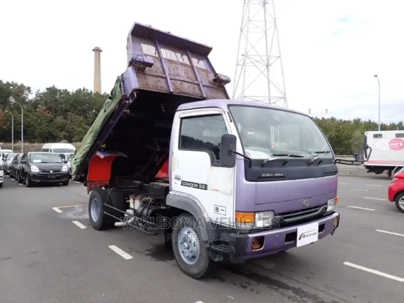 Nissan Conda Dump Truck