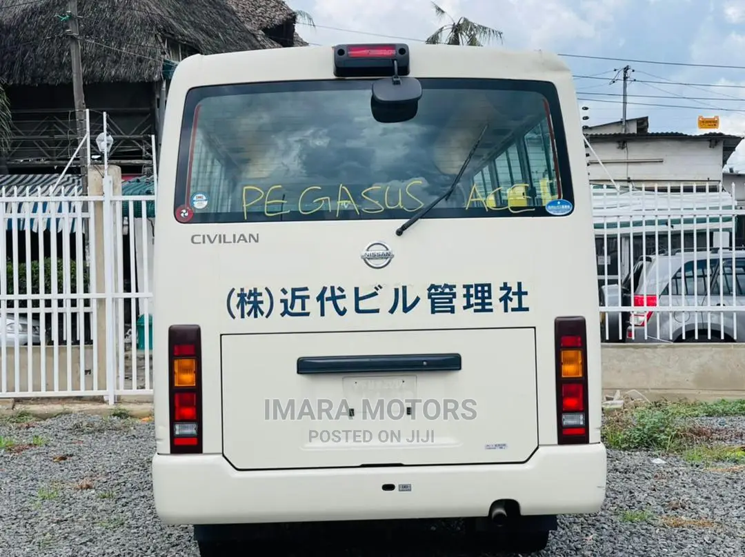 Nissan Civilian 2010 White