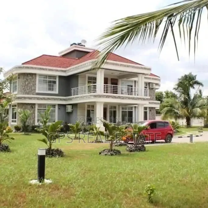 Four Bedroom House In Salasala For Sale