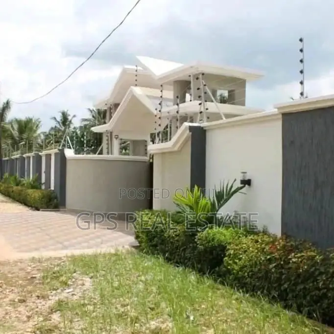 Four Bedroom House In Salasala For Sale