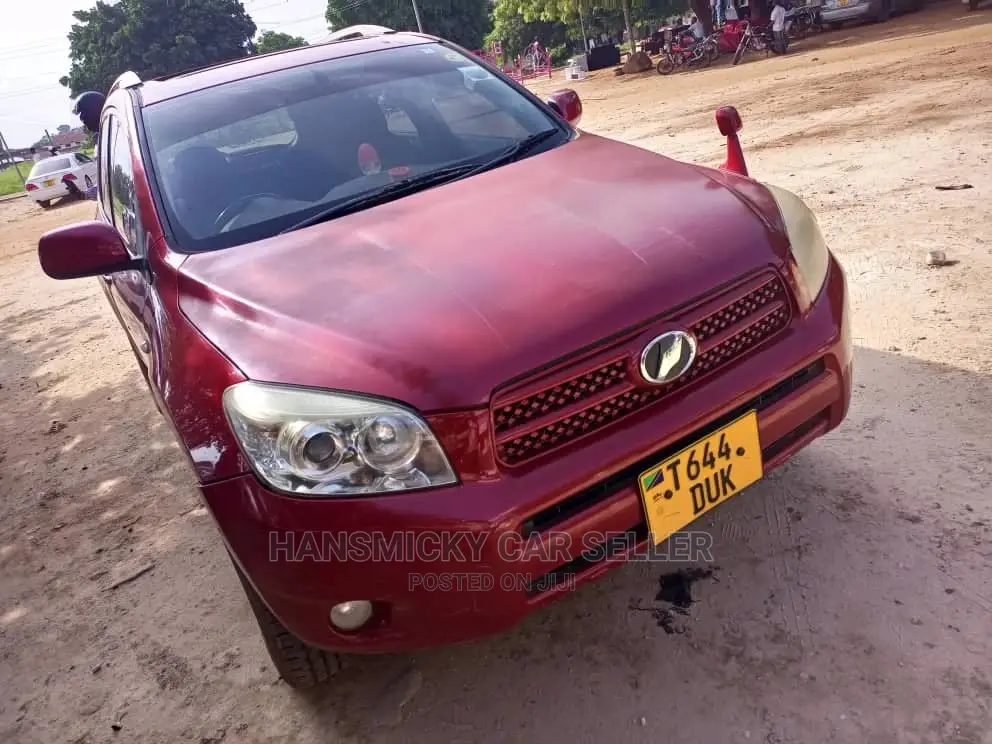 Toyota RAV4 2007 Red