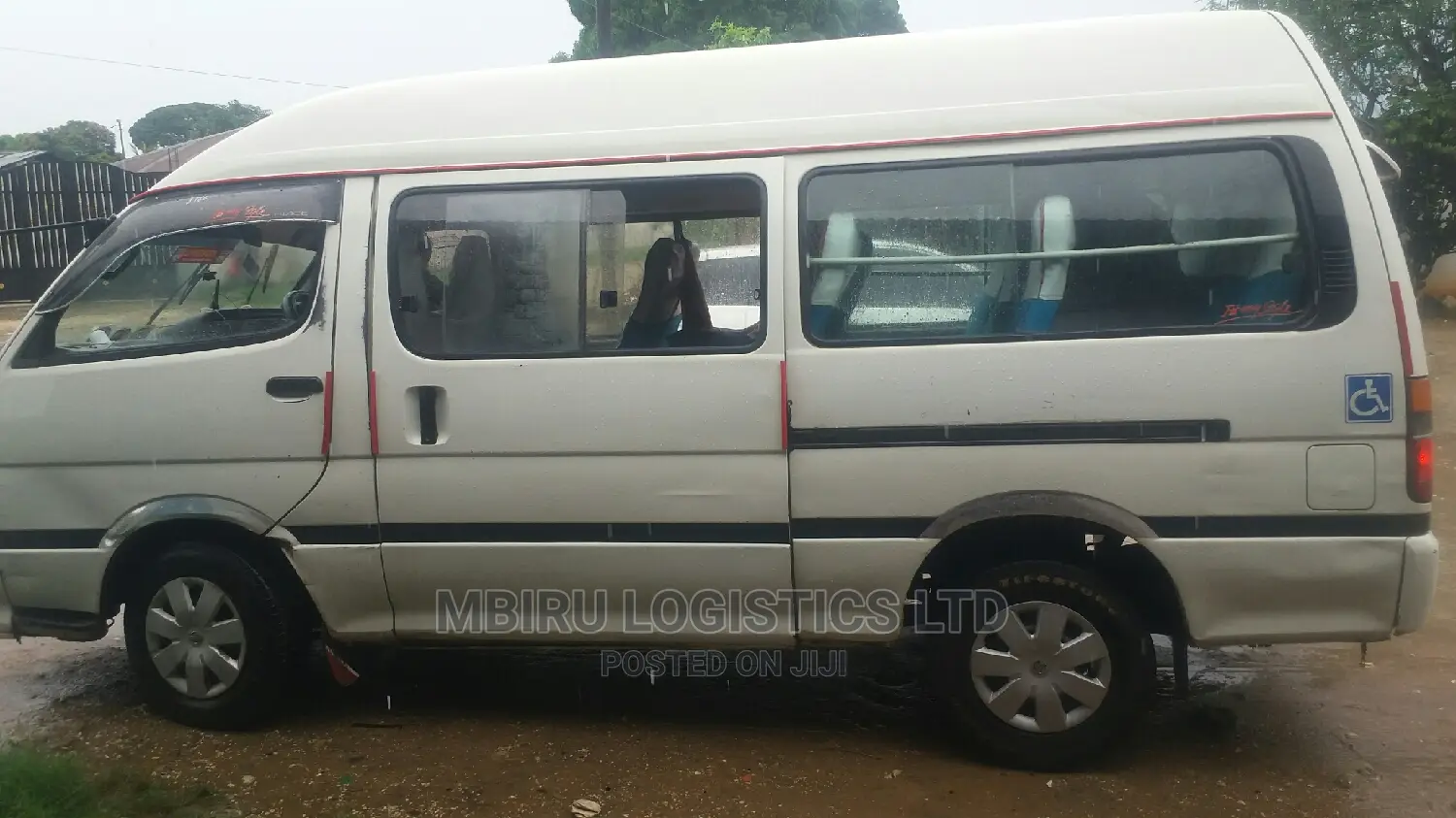 Toyota Hiace 2002 White
