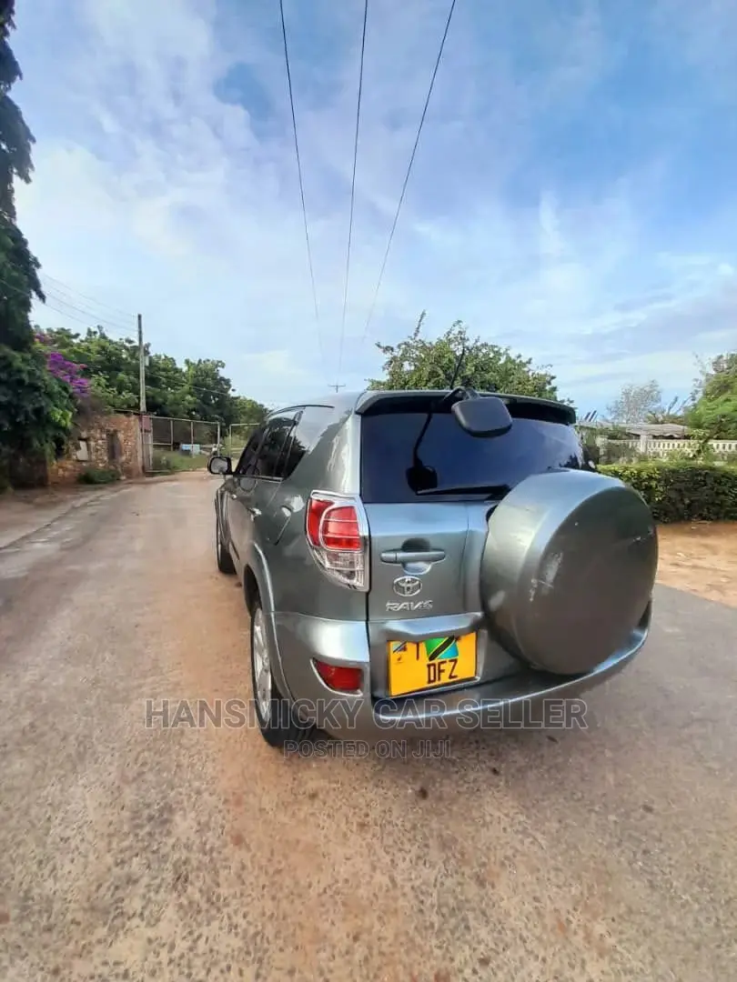 Toyota RAV4 2008 Green