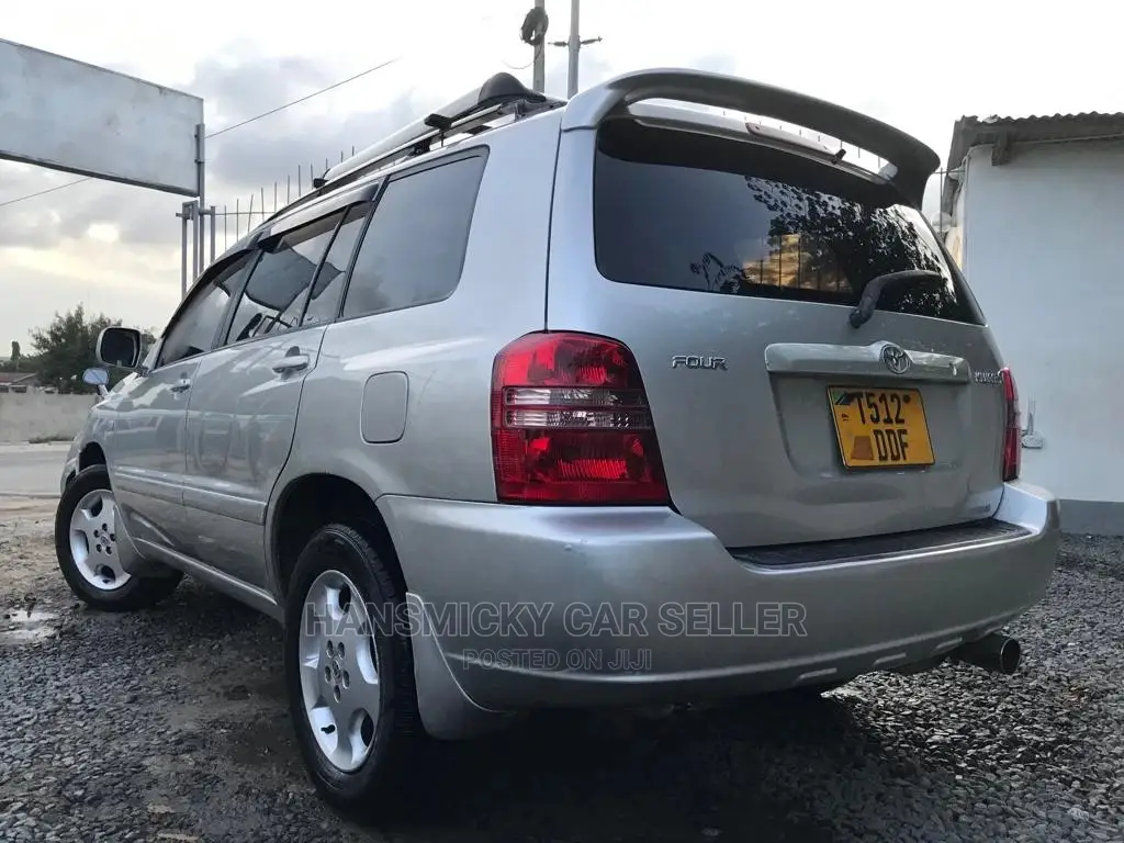 Toyota Kluger 2004 Silver