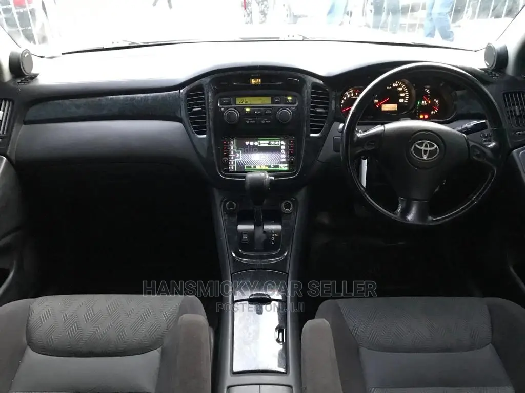 Toyota Kluger 2004 Silver