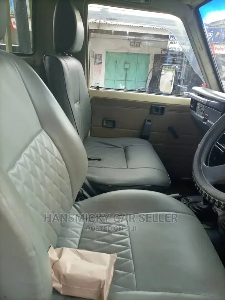 Toyota Land Cruiser 2008 Beige