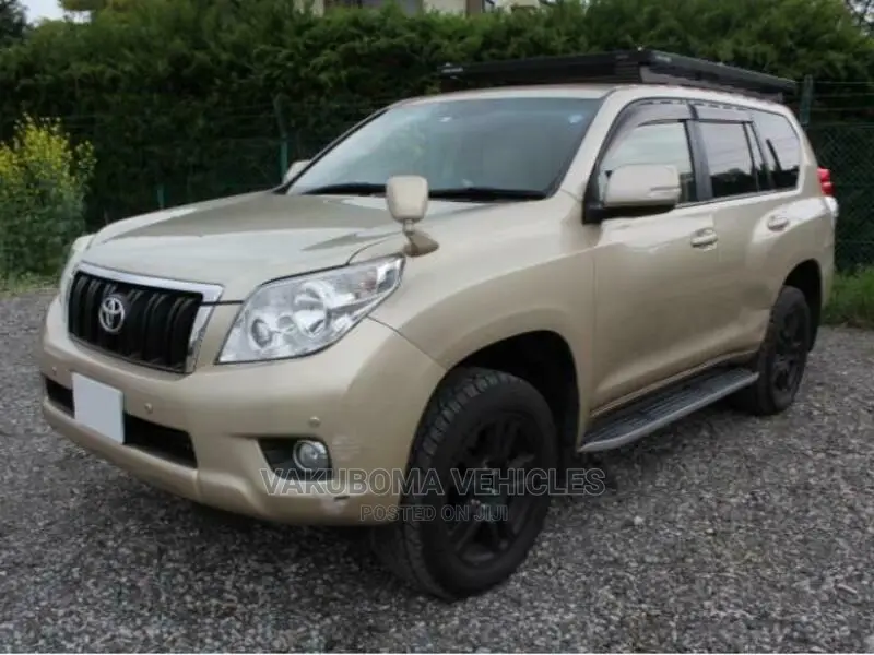 Toyota Land Cruiser Prado 2009 Gold
