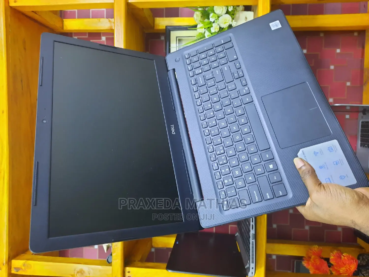 Laptop Dell Inspiron 15 3593 8GB Intel Core I5 HDD 1T