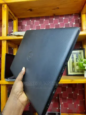 Laptop Dell Inspiron 15 3593 8GB Intel Core I5 HDD 1T