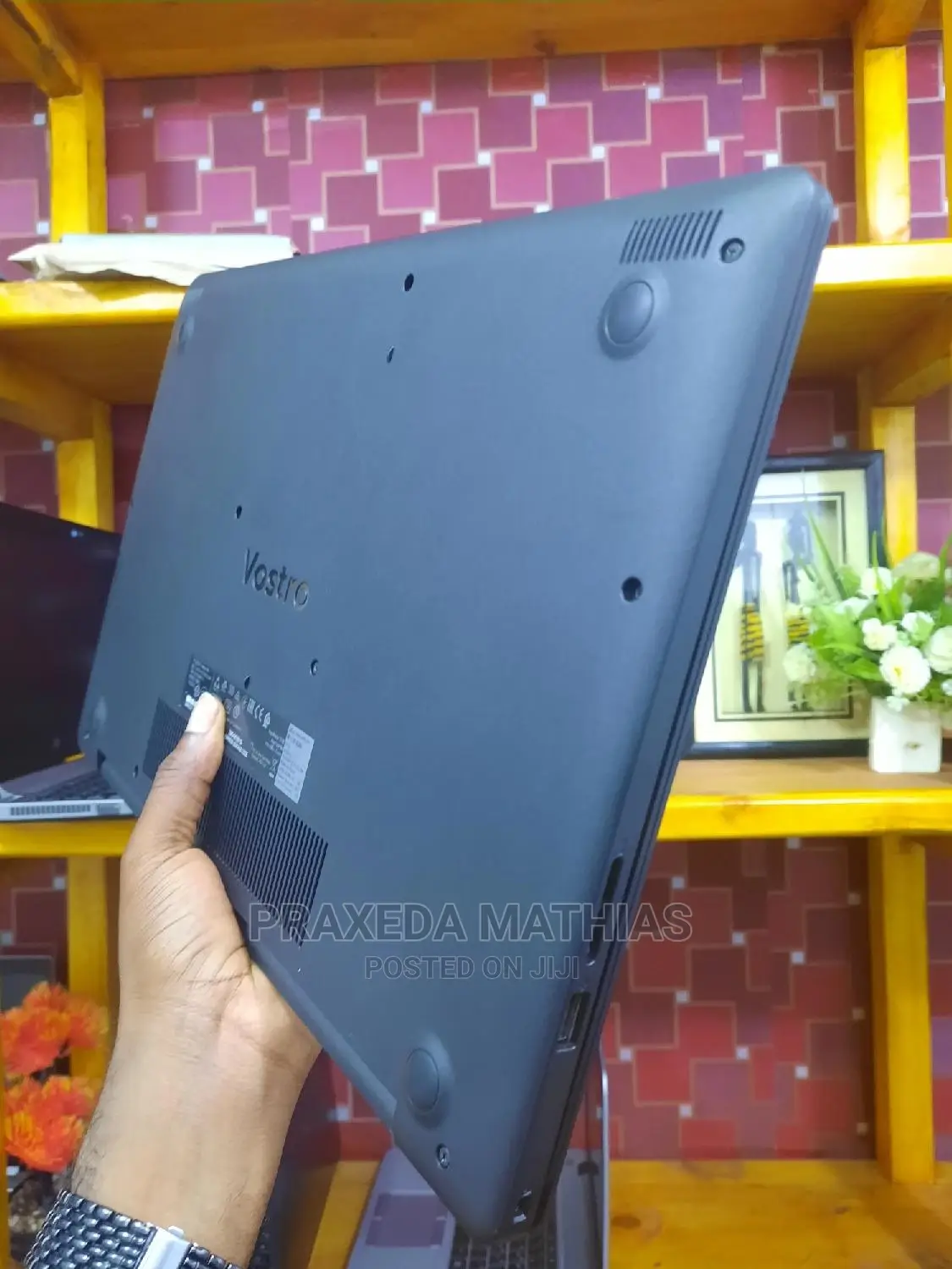 Laptop Dell Inspiron 15 3593 8GB Intel Core I5 HDD 1T
