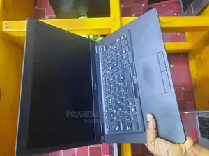 Laptop Dell Latitude 5491 8GB Intel Core I5 HDD 500GB