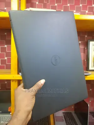 Laptop Dell Inspiron 15 6GB Intel Core I5 HDD 500GB