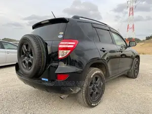 Toyota RAV4 2011 Black