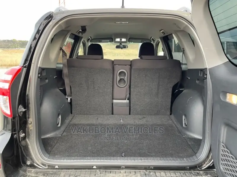 Toyota RAV4 2011 Black