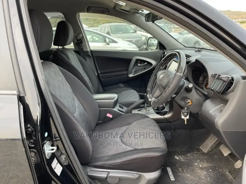 Toyota RAV4 2011 Black