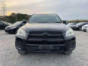 Photo - Toyota RAV4 2011 Black