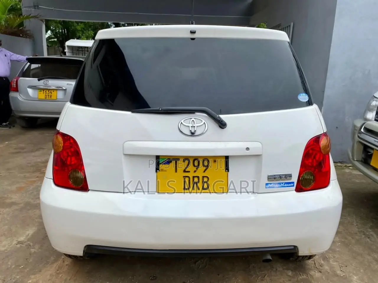 Toyota IST 2004 White