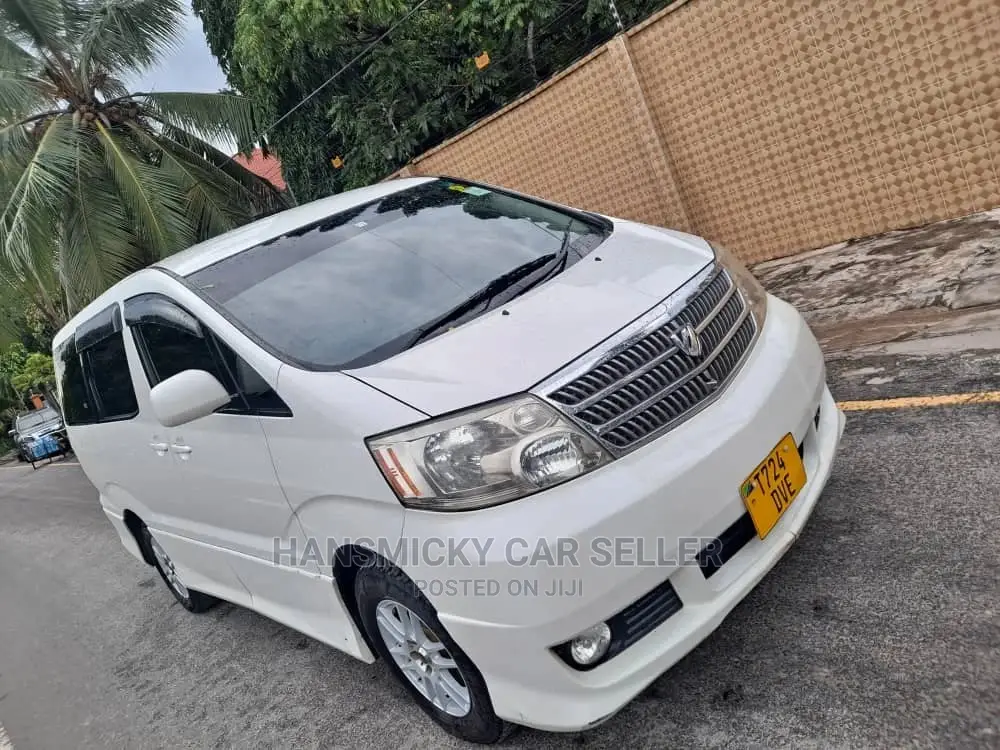 Toyota Alphard 2004 White