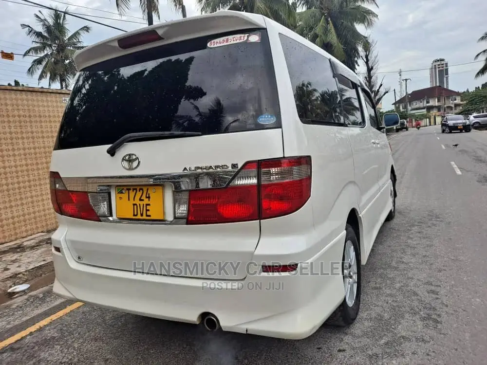 Toyota Alphard 2004 White