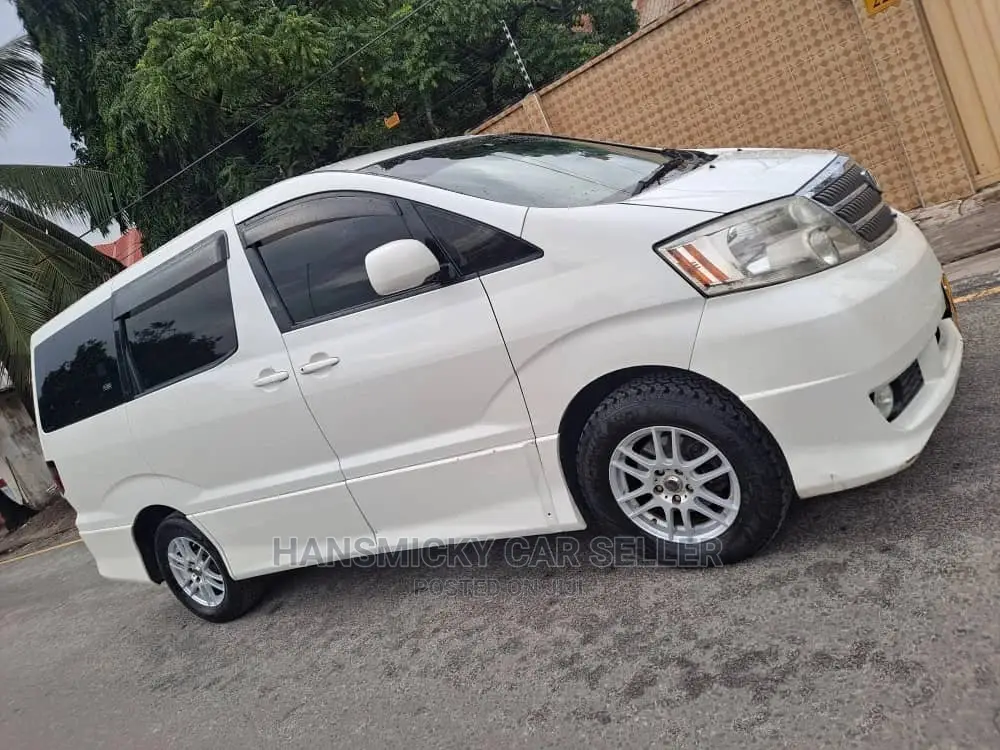 Toyota Alphard 2004 White