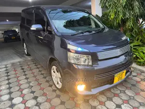 Toyota Noah 2008 Blue