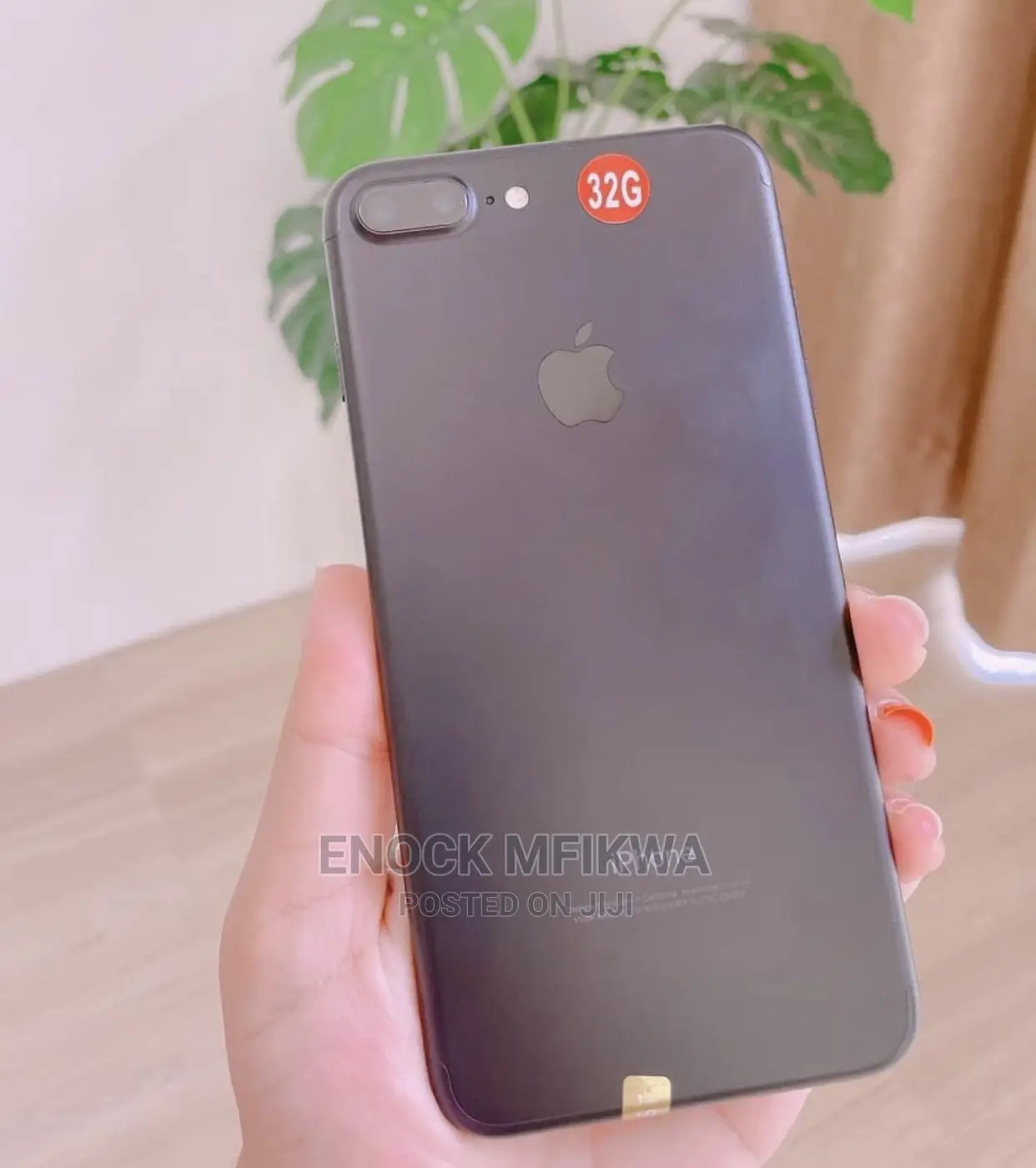 Apple iPhone 7 Plus 32 GB Black