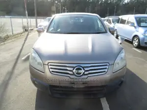 Nissan Dualis 2010 Beige