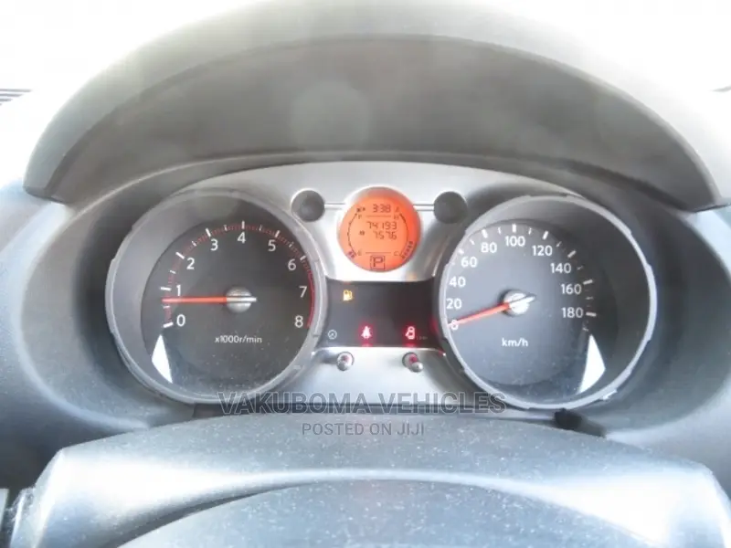 Nissan Dualis 2010 Beige