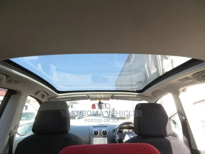 Nissan Dualis 2010 Beige