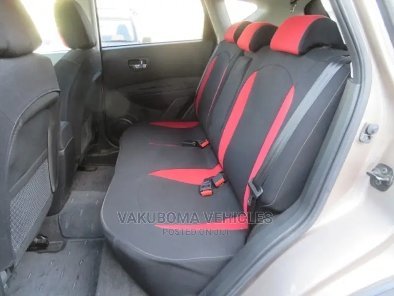 Nissan Dualis 2010 Beige