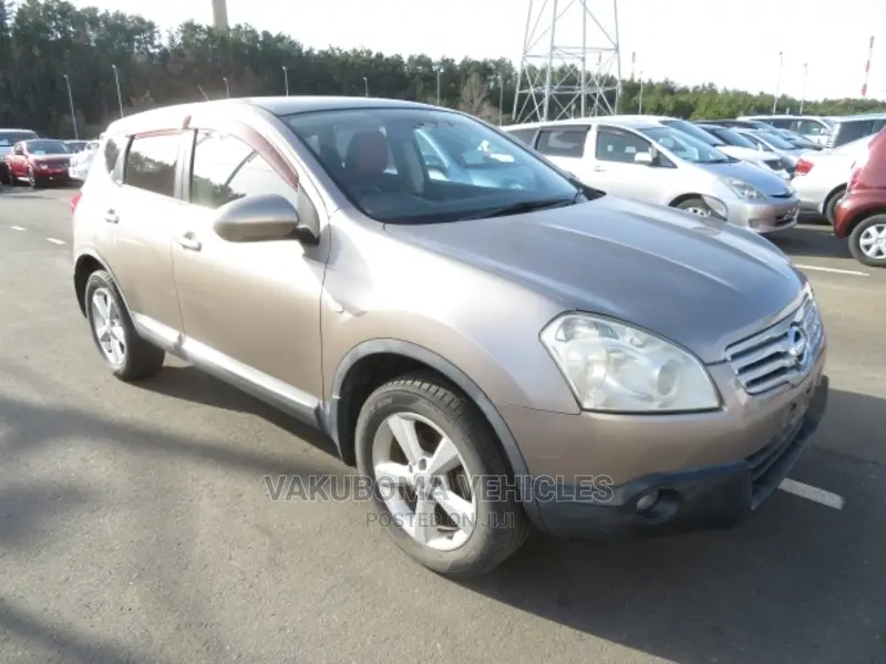 Nissan Dualis 2010 Beige