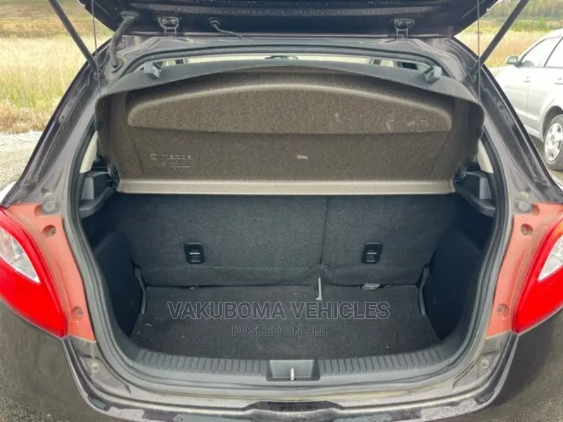 Mazda Demio 2008 Brown