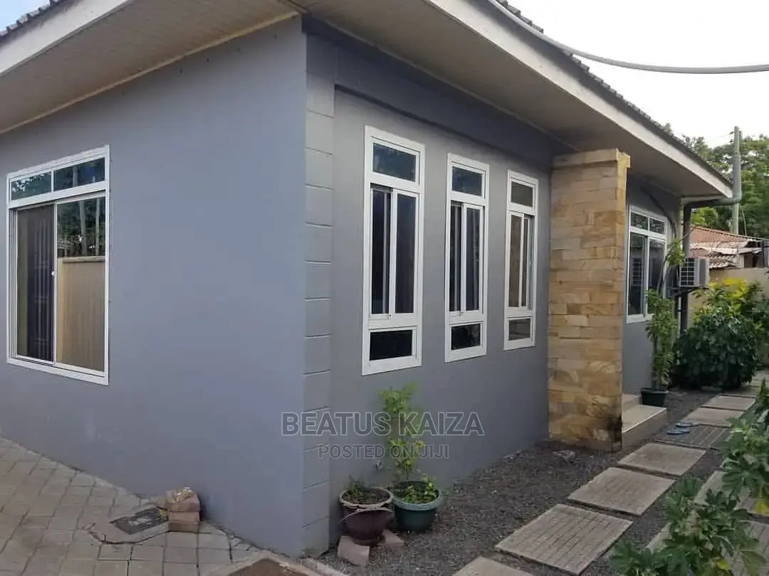 1bdrm Apartment in Mwananyamala Msaada for rent