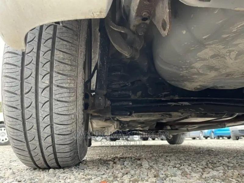 Toyota IST 2003 Silver