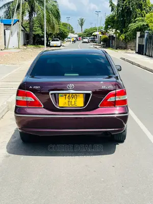 Toyota Brevis 2004