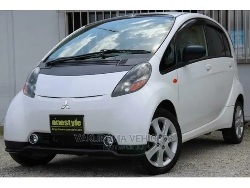 Mitsubishi Minica 2006 Silver