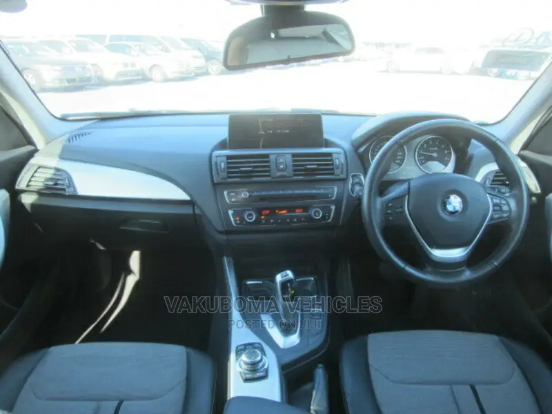 BMW 116i 2012 Pearl