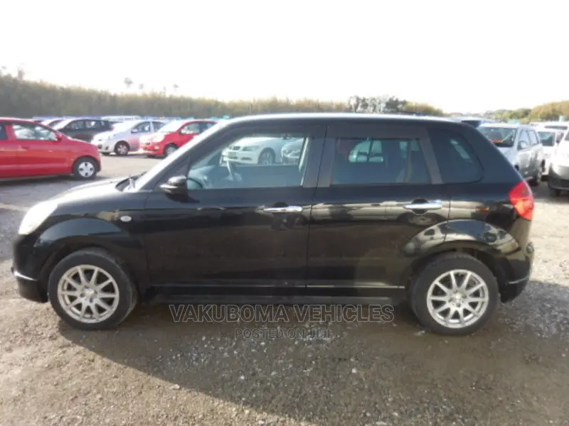 Mazda Verisa 2006 Black