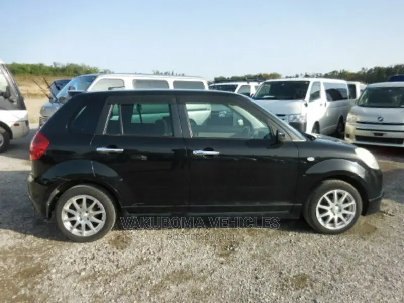 Mazda Verisa 2006 Black