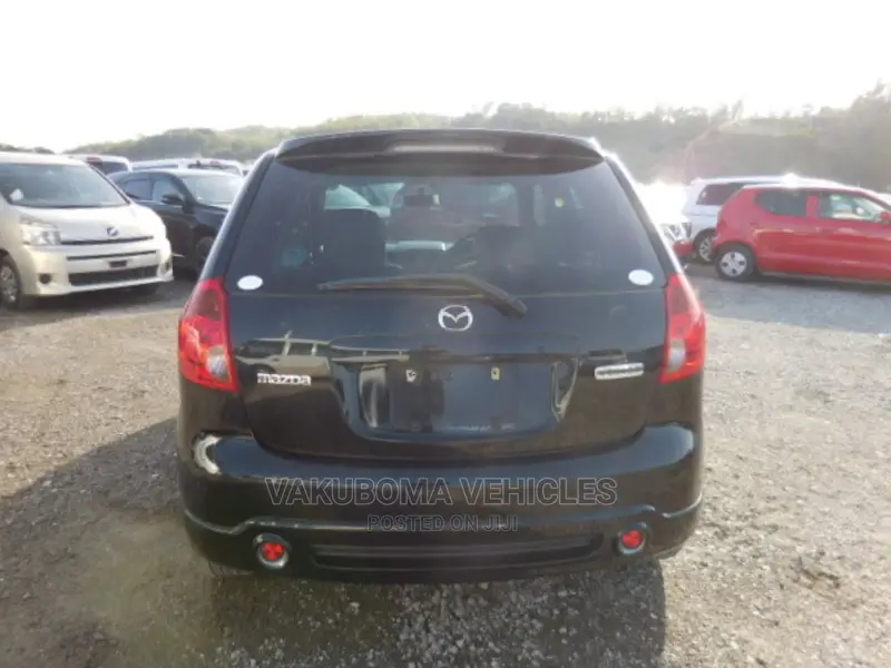 Mazda Verisa 2006 Black