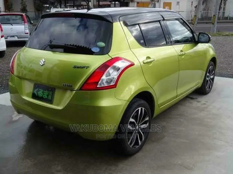 Suzuki Swift 2014 Green