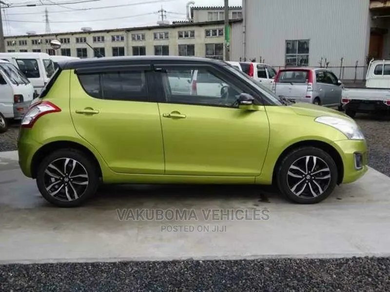 Suzuki Swift 2014 Green