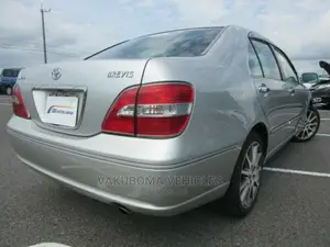 Toyota Brevis 2003 Silver