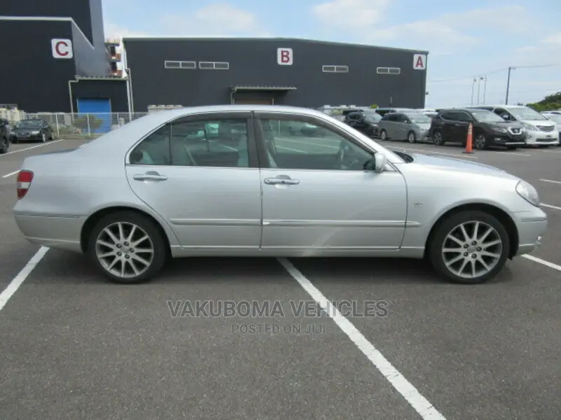 Toyota Brevis 2003 Silver